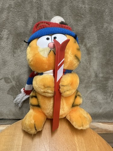 1981 dakin garfield plush ski - 1981,