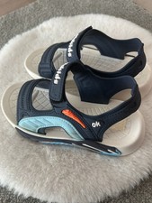 Chaussures pour enfants - chaussures,
