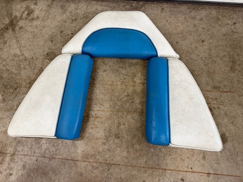 Glastron 1700 boat - glastron, bow