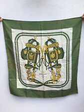 Grand foulard Hermès en soie : Brides de Gala