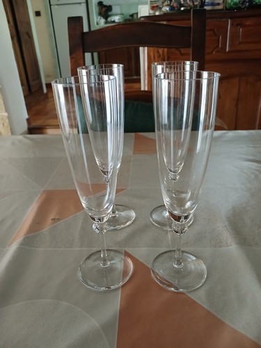 Ancienne flûte champagne - ancienne, a