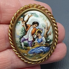 BIJOU - Belle broche en porcelaine de limoges #73