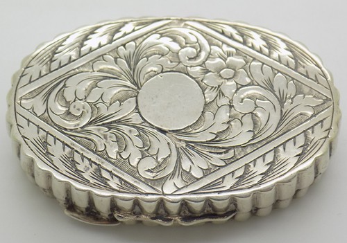 Boite pilules ovale argent - pilules,