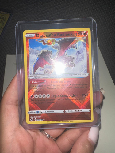 Carte pokémon dracaufeu - pokémon,