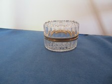 ancienne boite à bijoux  Baccarat ? model pointe de diamant et laiton 7.7 cm