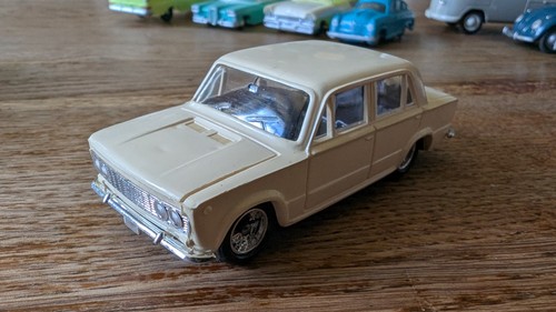 Minialuxe fiat 124 - minialuxe,