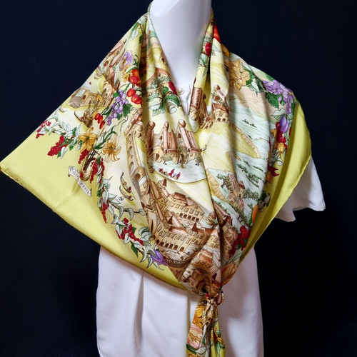 Rare vintage hermes - rare, soie