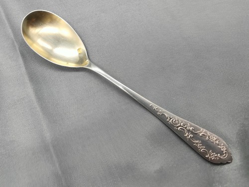 Superbe cuillère oeuf - cuillÈre, À