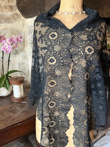 Dentelle ancienne guipure - dentelle,