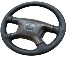 Couverture de Volant Mitsubishi Pajero V60 Vraie Cuir Perforé Couture Compatible