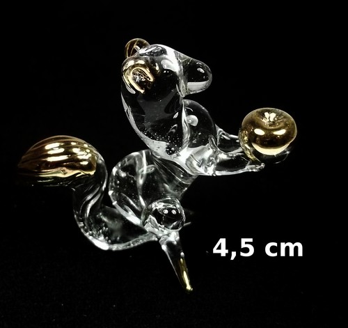 Magnifique écureuil verre - magnifique,