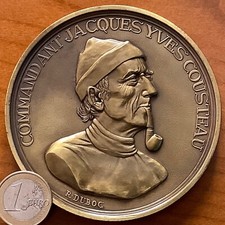 Importante Médaille Yves COUSTEAU (1910-1997) La Calipso graveur  Duboc