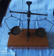 Coffret ancien trébuchet balance de précision materiel professionnel + poids
