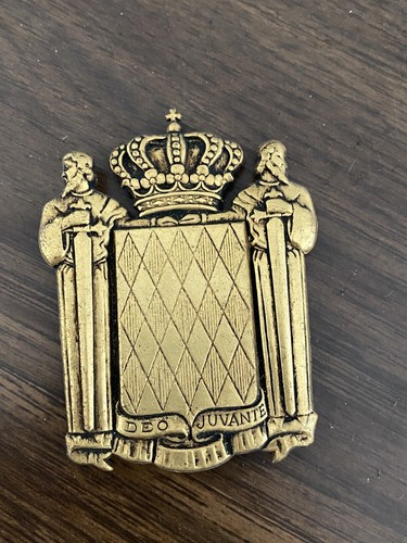 Automobilia badge tole - automobilia,