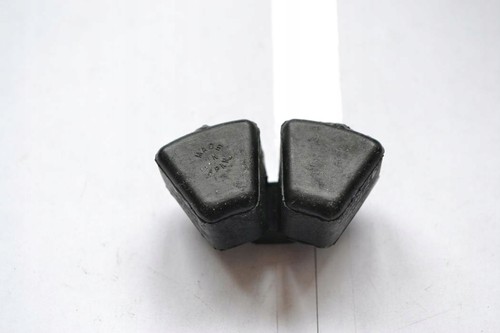 Suzuki 64651 04701 caoutchouc - suzuki, 64651-04701