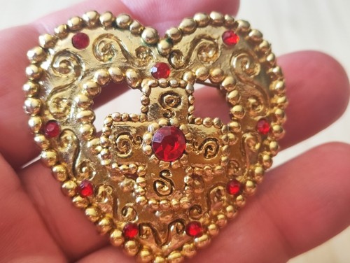 Bijoux belle broche dorée