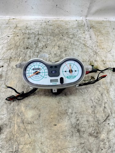 Instrumentation pour daelim - pour,