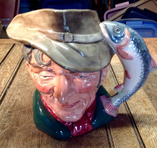 Royal doulton the poacher - doulton,