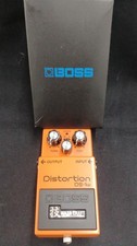 Pédale de guitare Boss DS-1W Waza Craft Distortion