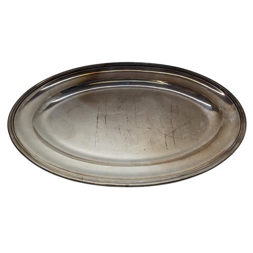 Plat ovale service en - ovale, de
