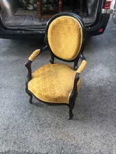ancien fauteil medaillon