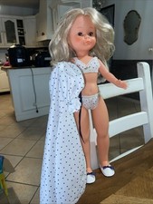 POUPEE MUÑECA MANNEQUIN NANCY FAMOSA ANNÉES 80 Et Son Ensemble N80013 Tb Etat