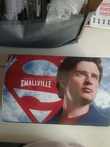 Smallville coffret saison à - smallville,