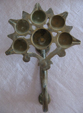 Lampe à huile rituelle de temple hindou bronze 18/19e patine d'origine  à 5 becs