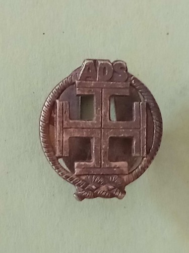 Insigne boutonnière - boutonnière,