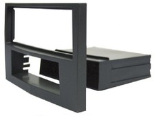 Facade Autoradio FA152E