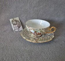 Tasse sous - tasse, en
