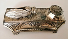 ancien encrier art-déco décor de cigale en régule  Avignon marque  A Ouveb