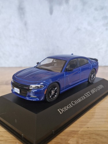 Dodge charger sxt awd 2020
