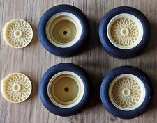 1 SET DE 4 ROUES BBS 1/18ème