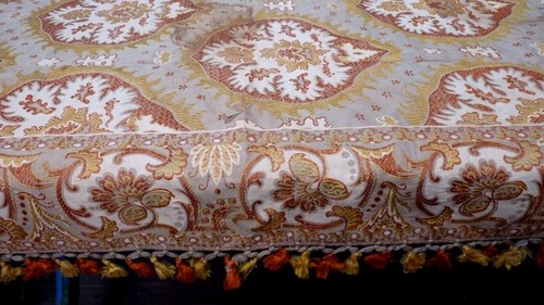 Tapis table tissu soie - tissu, en
