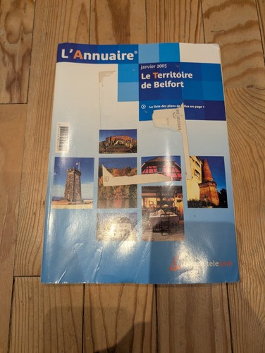 Ancien annuaire téléphonique