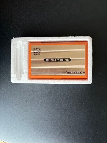 Donkey kong game watch - &,