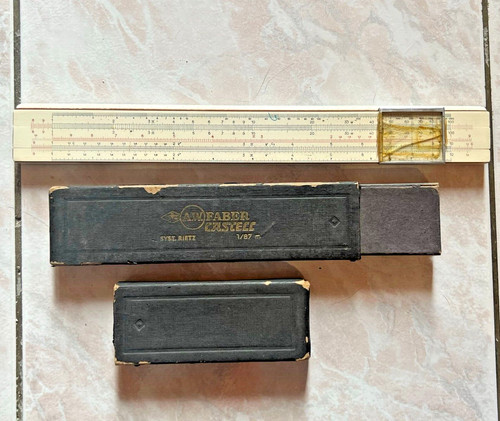 Règle calcul ancienne - règle,