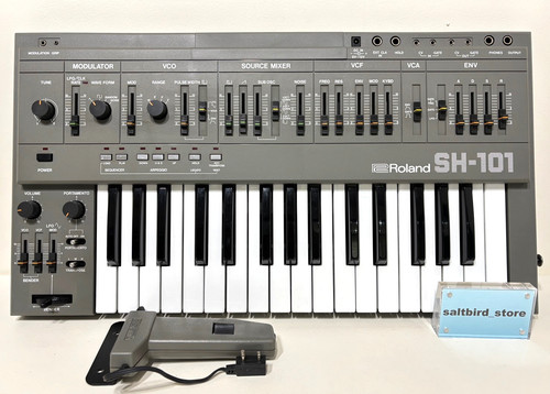 Synthétiseur analogique