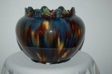 Ancien cache pot en terre