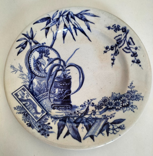 Assiette ancienne décor