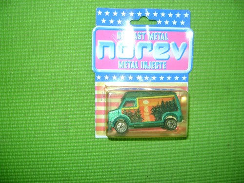 Norev metal van coucher - ,