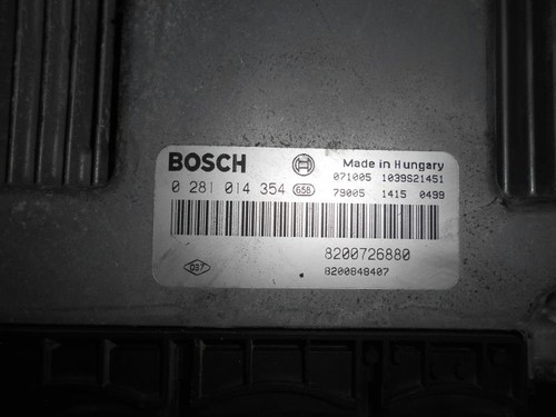 Calculateur moteur renault - calculateur,
