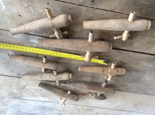 Lot ancien robinets - de,