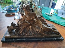 Grande terre cuite patinée