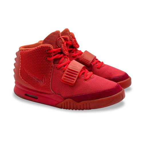 Nike air yeezy 2 red - 9.5,