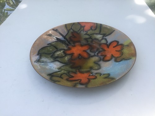Vintage enameled flower plate - enameled,
