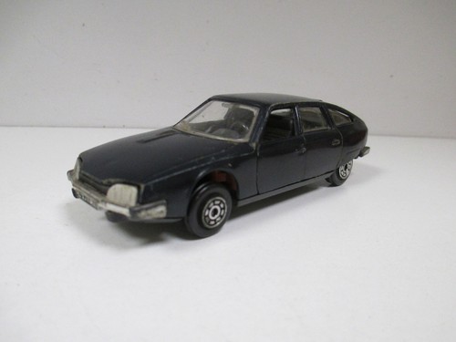 Citroen 2200 bleu - cx,