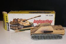 MAQUETTE SOLIDO N°228 JAGDPANTHER dans sa boite d'origine