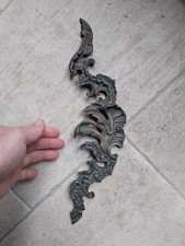 ORNEMENT DE MEUBLE EN BRONZE